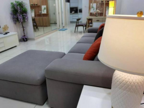 SUMMERSET 8PAX 3BR LUXURY SEAVIEW SUITE ROOM